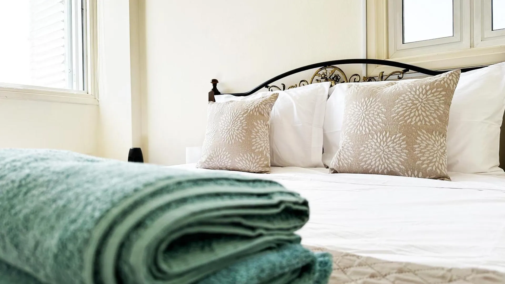 Apartment Serenity Sunrise Holiday Apt - Larnaca